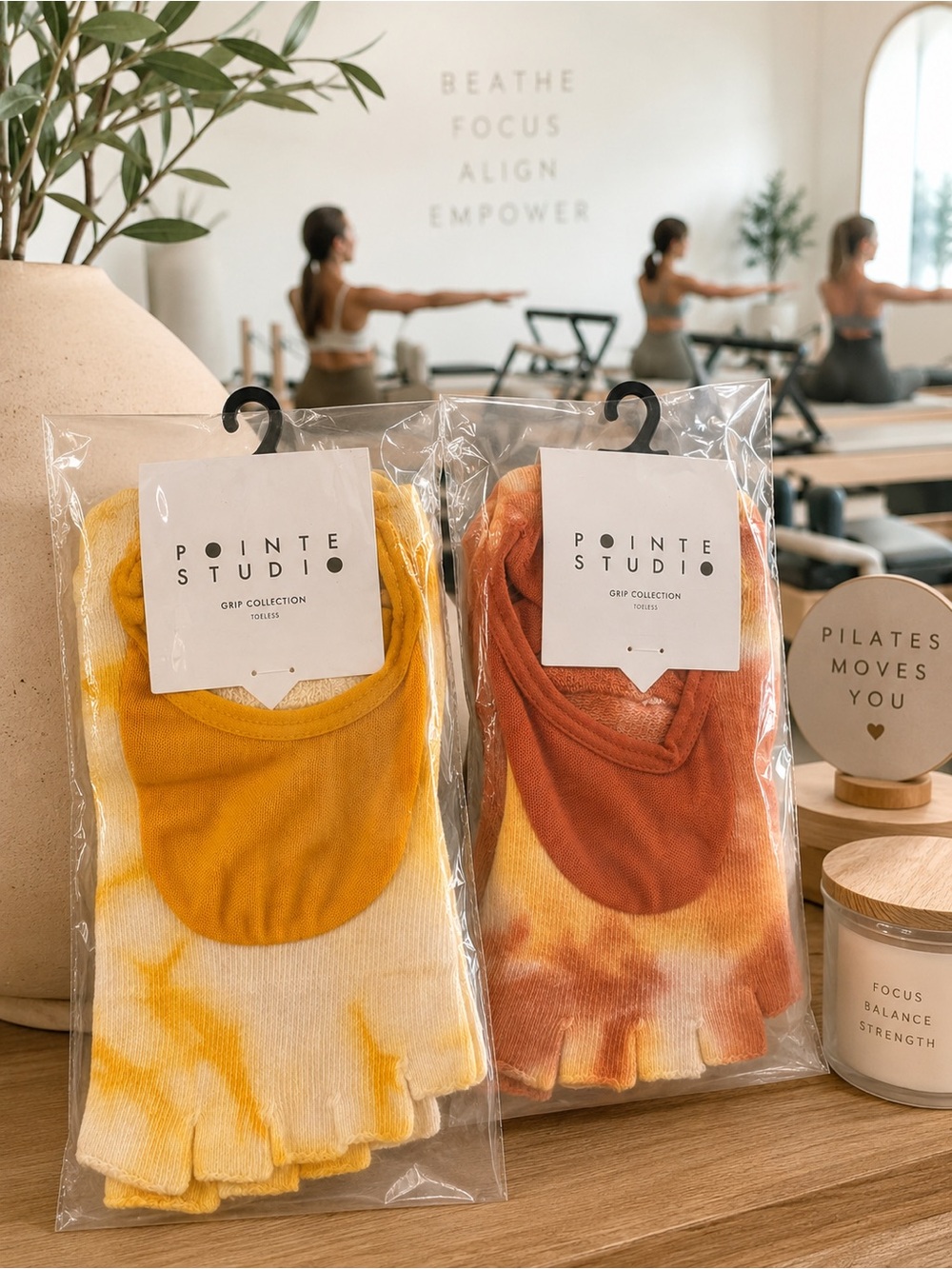Pointe Studio Women's Grip Toe Socks - Yellow Tie-Dye & Rust